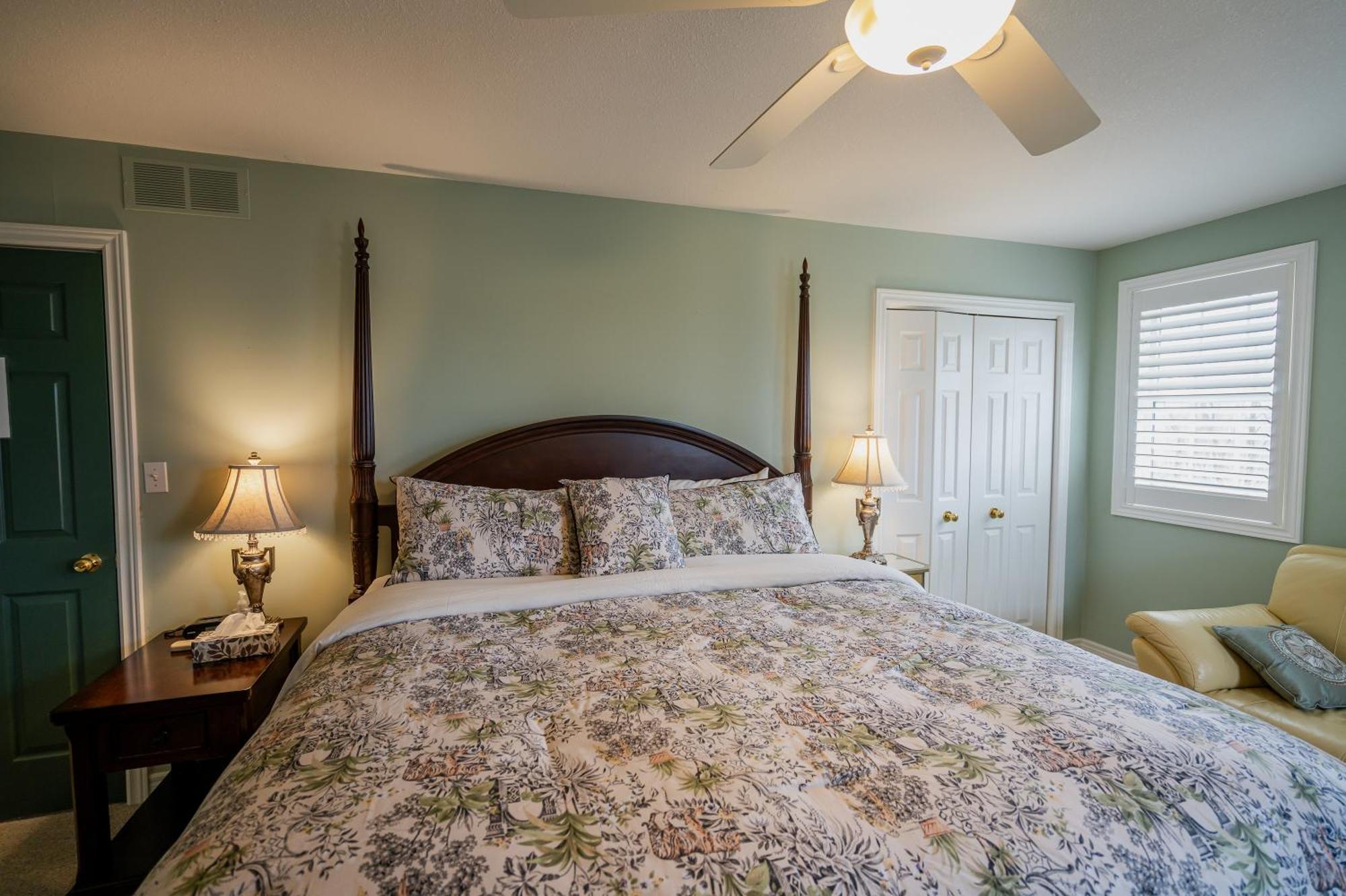 Old Town Country Landing Bed & Breakfast Niagara-on-the-Lake Bagian luar foto