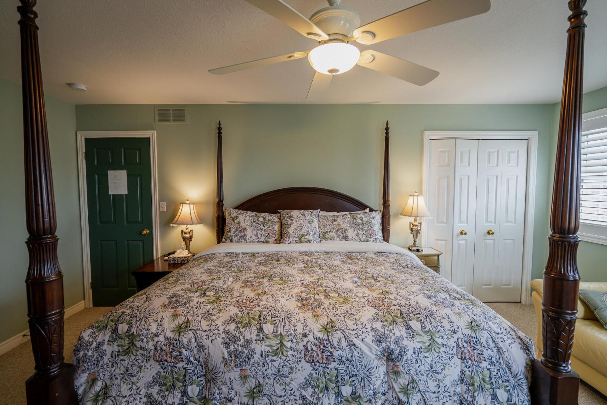 Old Town Country Landing Bed & Breakfast Niagara-on-the-Lake Bagian luar foto
